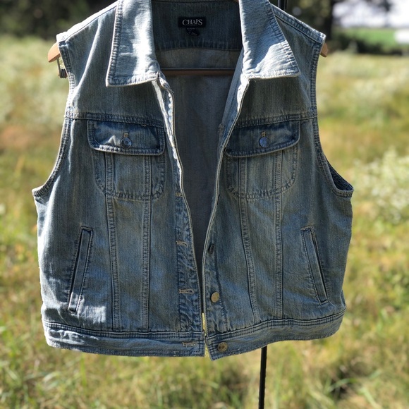 Chaps Faded Denim Vest - Picture 6 of 12